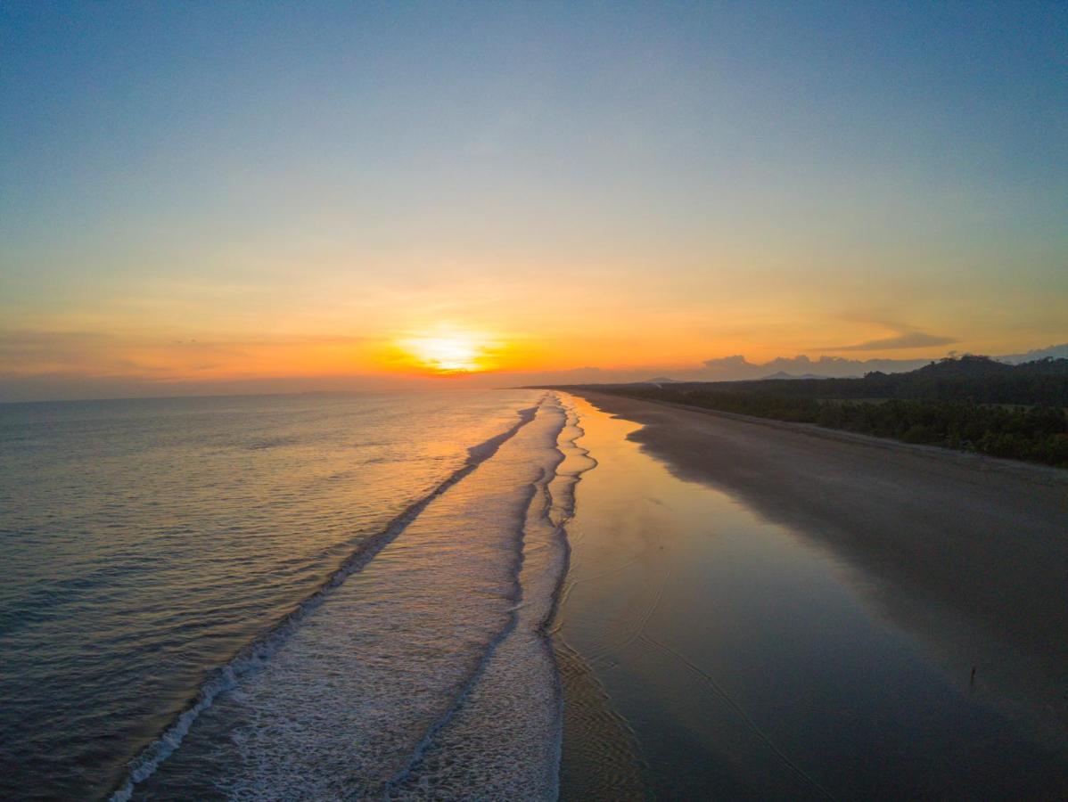 Las Lajas Beach Resort Εξωτερικό φωτογραφία